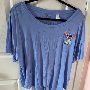 Stitch tie up shirt.